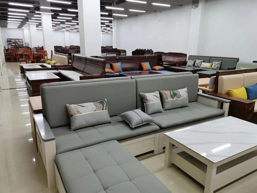 紅滿天家具批發城,招女銷售員兩名,有家具銷售經驗優先,年嶺2